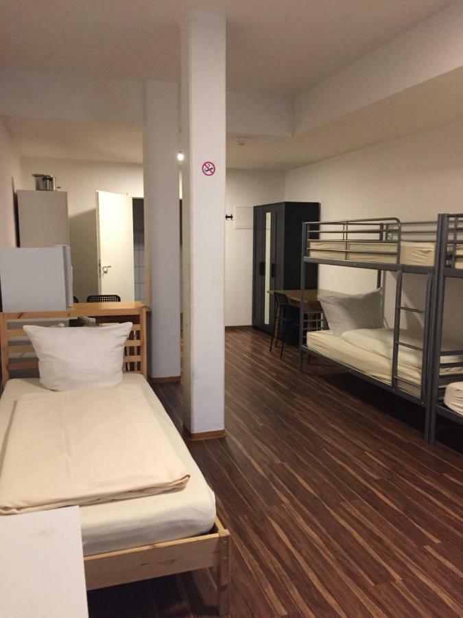 Pension Amira Фюрт Экстерьер фото